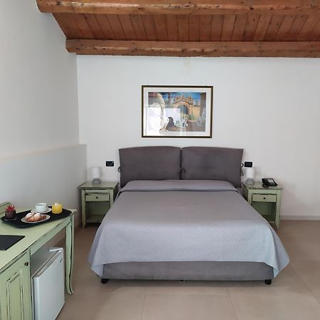 בגרייה Villa Scaduto Residence מראה חיצוני תמונה